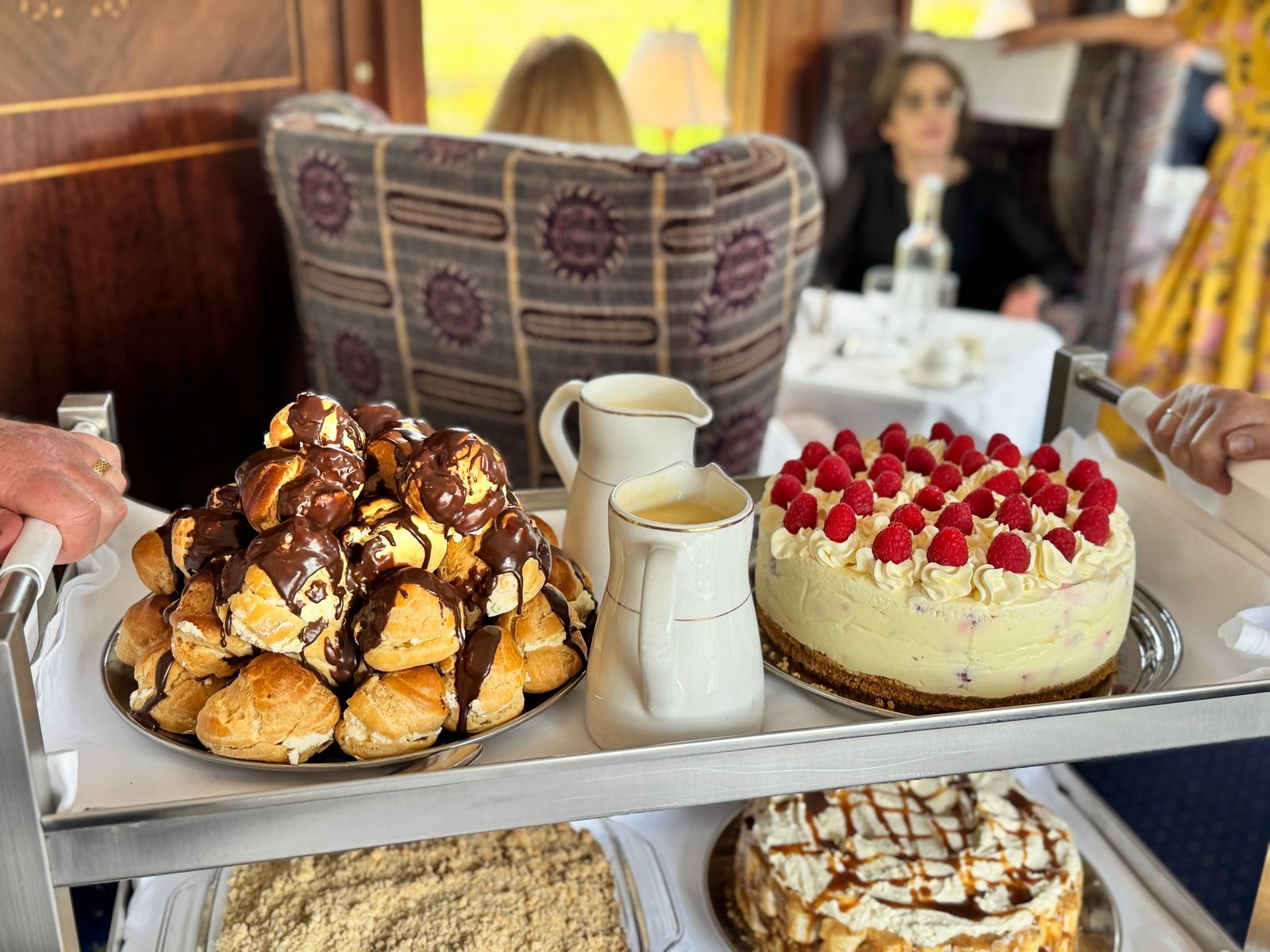 Pullman pudding trolley
